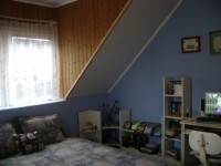 /album/elado-csaladi-haz/szoba-006-jpg/